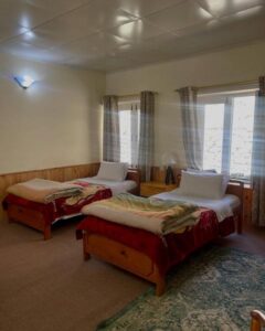 Naltar Palace Hotel reviews by northpk Rooms